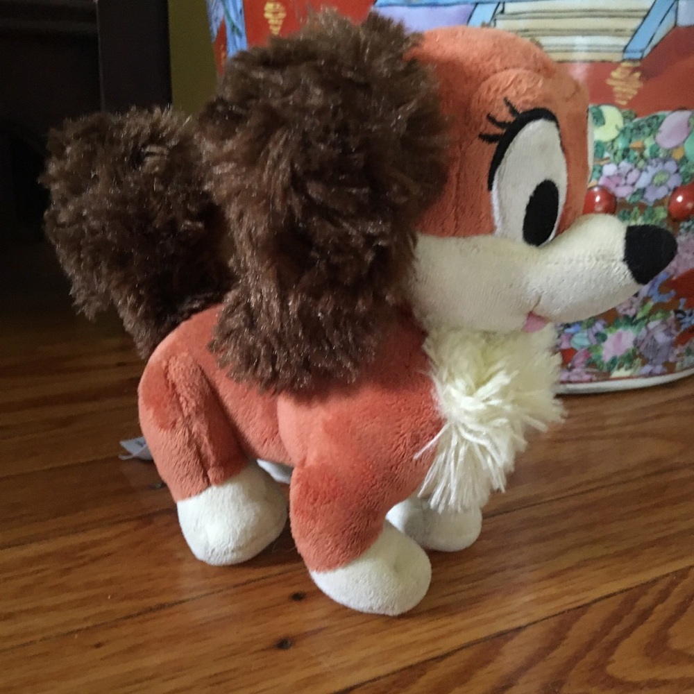 Free with bundle of 3 only - “Lady” from Disney’s Lady and the Tramp!
